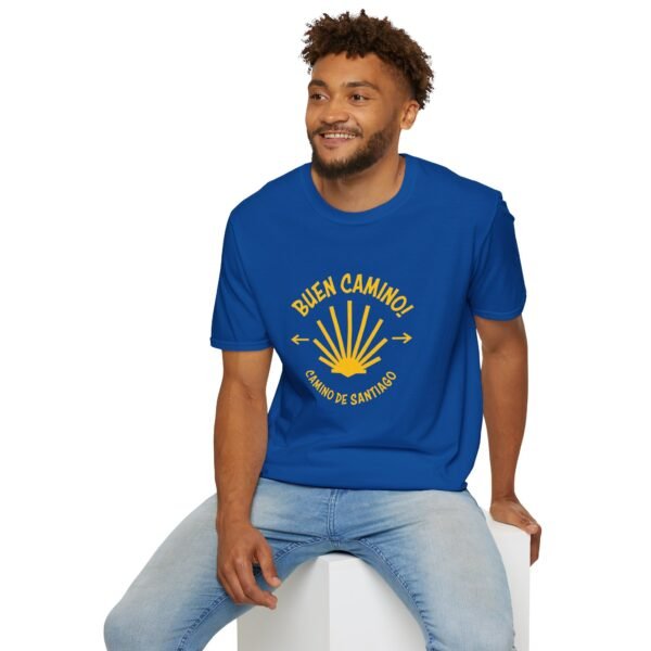 Camino de Santiago Buen Camino Seashell T-Shirt - Image 2
