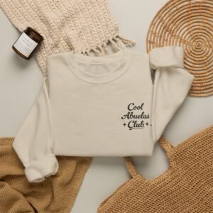 Cool ABUELAS Club with Left Sleeve Personalized Grandkids Names Crewneck Sweatshirt